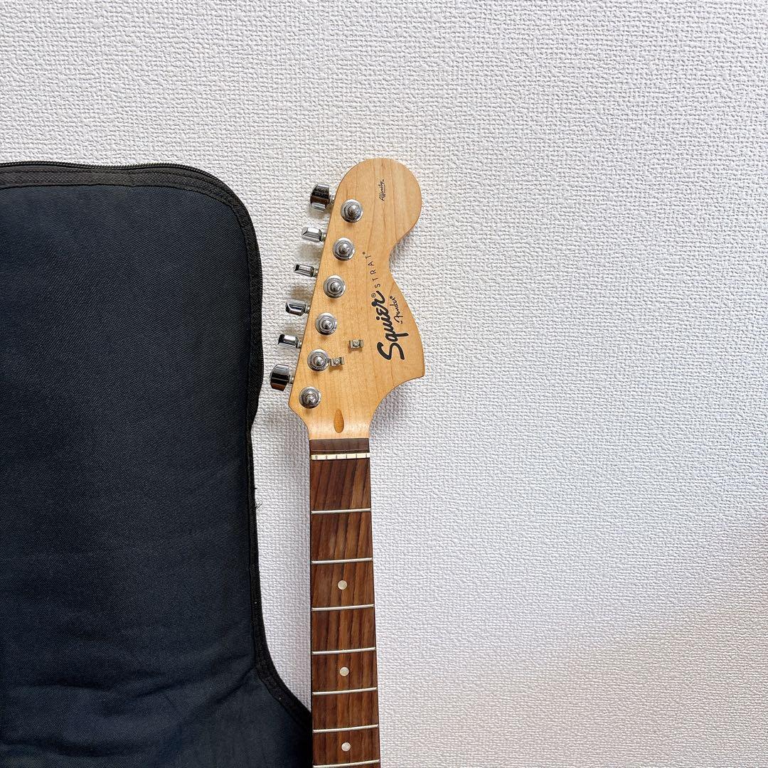 。squier エレキギター　楽器　弦なし