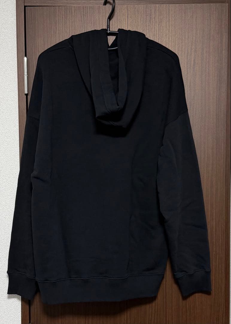 未使用品　GIVENCHY ブラック パーカー フード付き