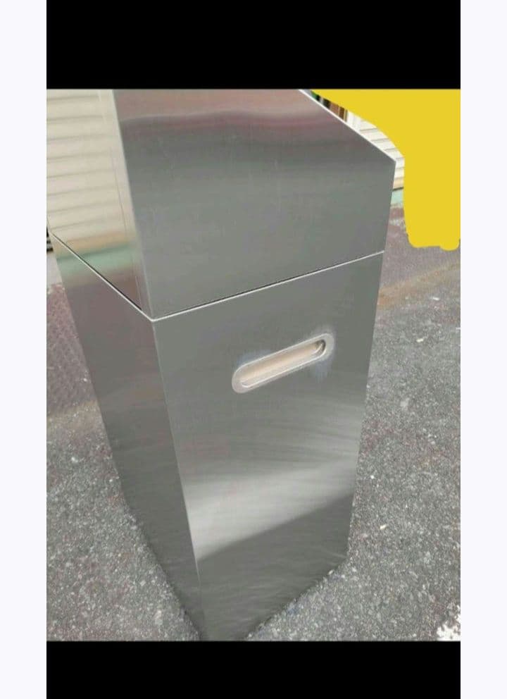 ステンレスゴミ箱　　錆びにくい　丈夫　清潔