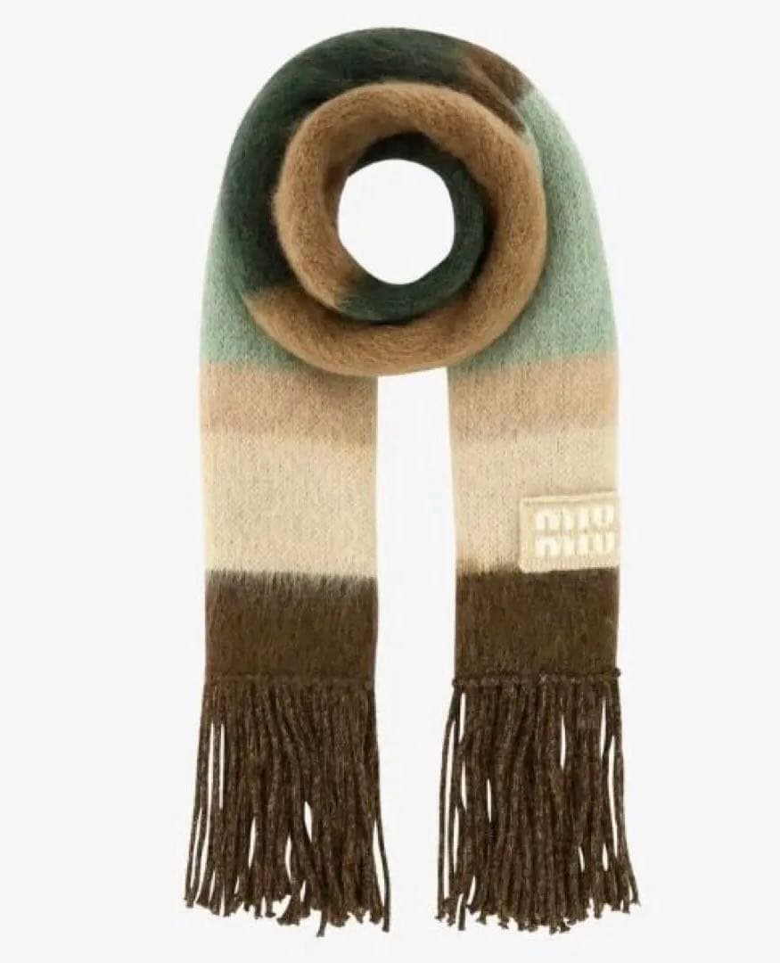 miumiu ミュウミュウ 新作‼︎ 可愛い ロゴ入り フリンジ ロングマフラー