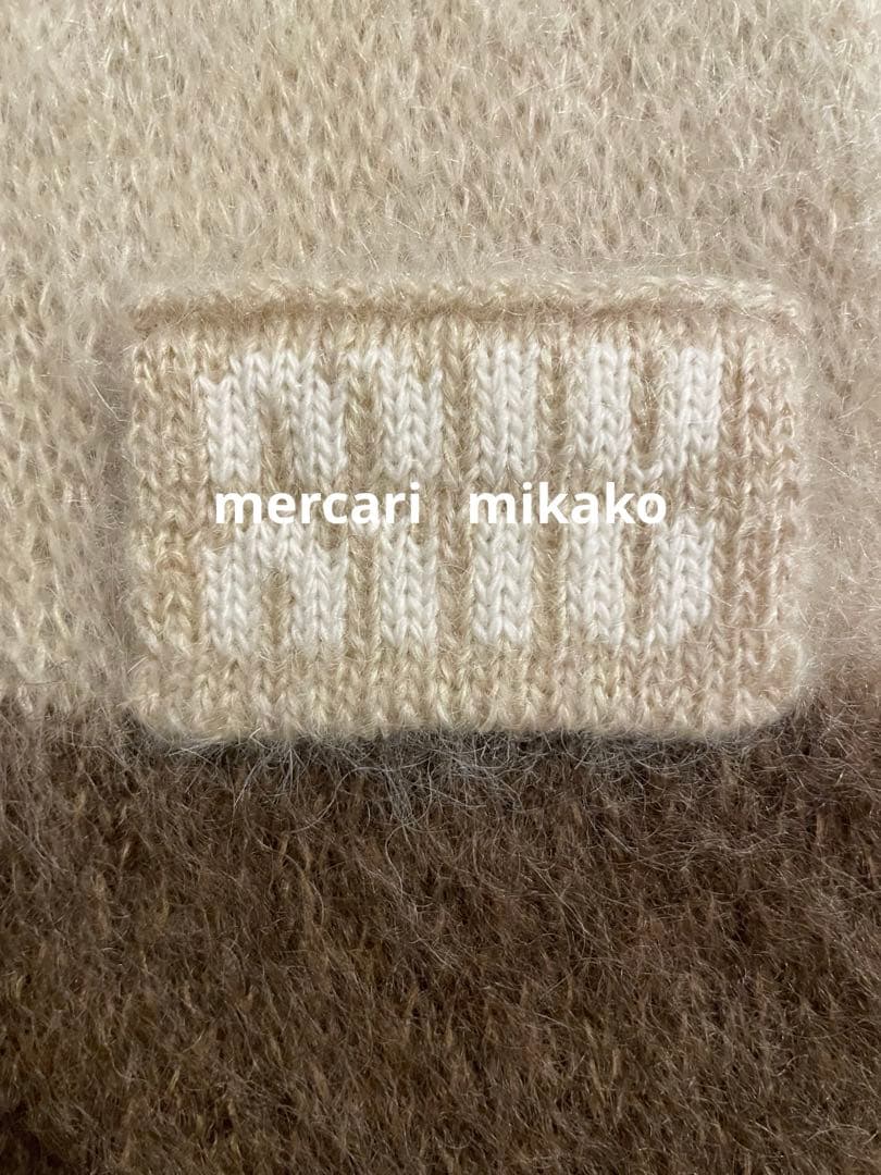 miumiu ミュウミュウ 新作‼︎ 可愛い ロゴ入り フリンジ ロングマフラー