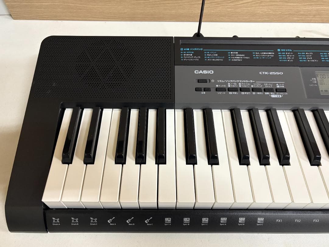 CASIO カシオ CTK-2550 電子キーボード 2019年製 付属品あり