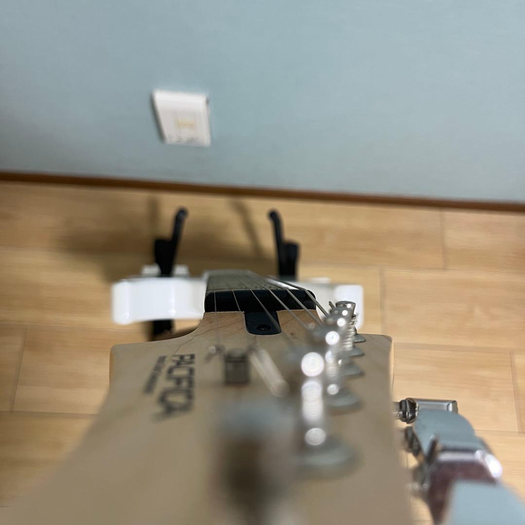 ギター YAMAHA PACIFICA 012