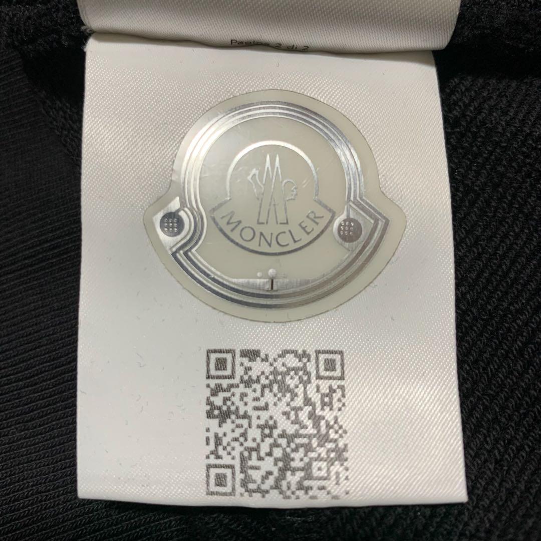 〔美品〕モンクレール　フードロゴ　黒　Ｓ　ジップパーカー　5P23