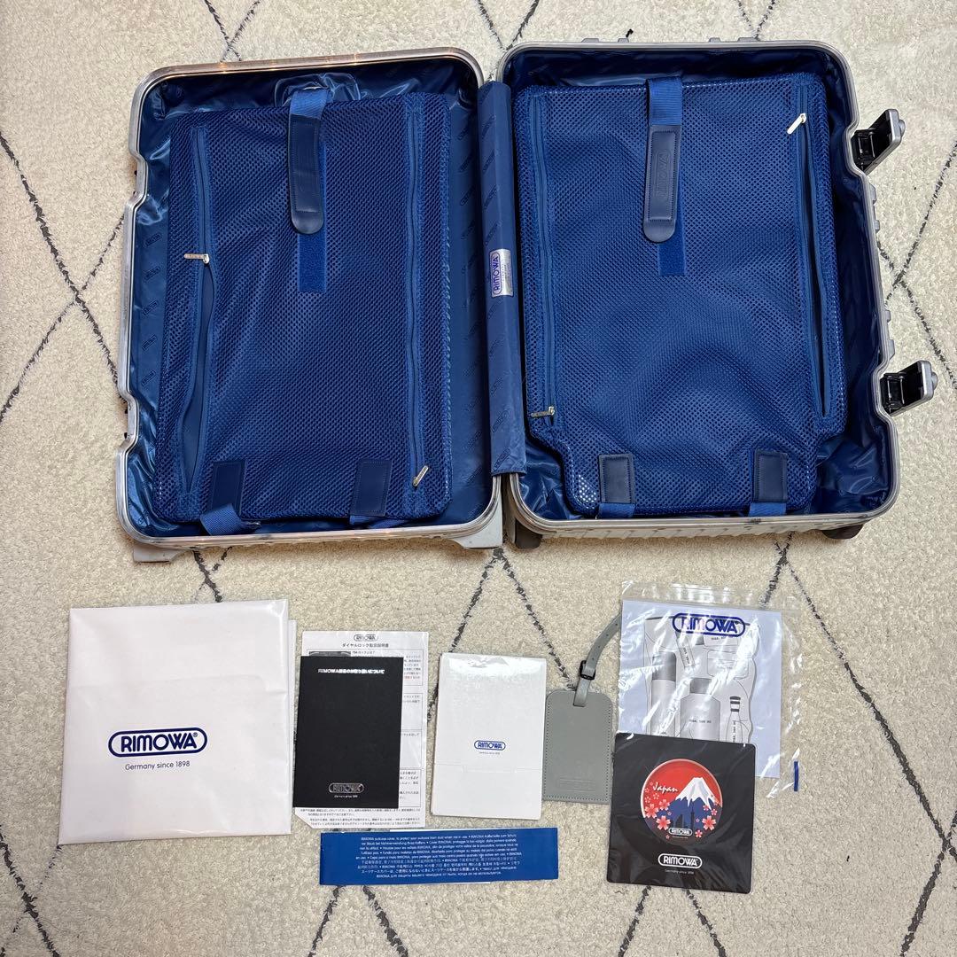 リモワ(RIMOWA)トパーズ32L 2輪