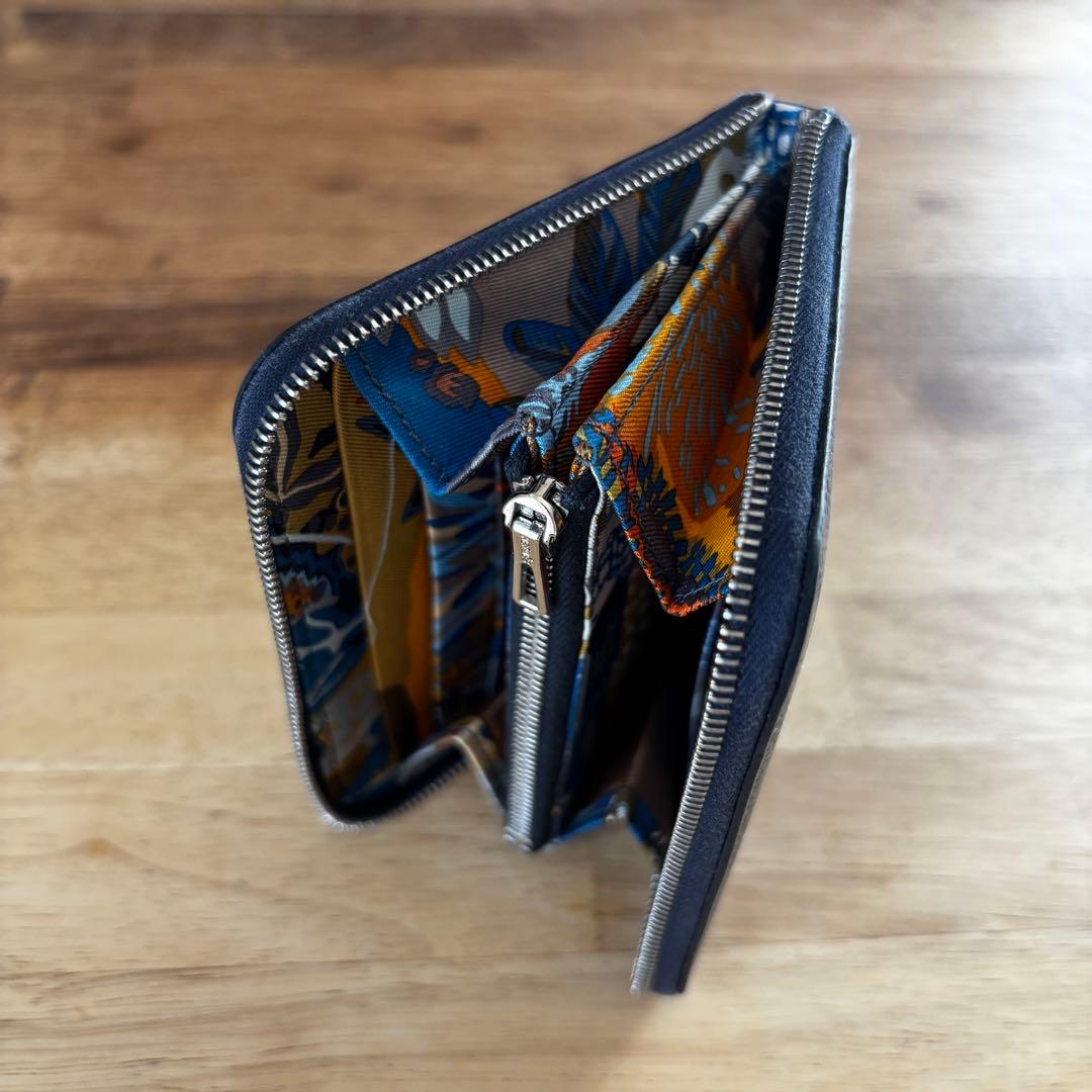 週末値引き⭐︎エルメス HERMES シルクイン アザップ コンパクト