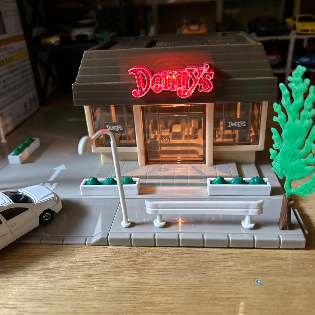 トミカタウン　デニーズ　点灯確認済み