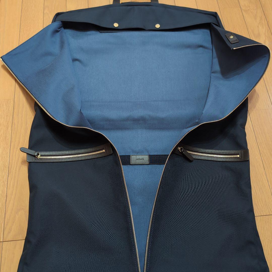 MISMO ミスモ ナイロンガーメントバッグ