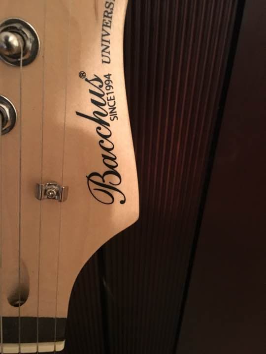 ストラト ギター