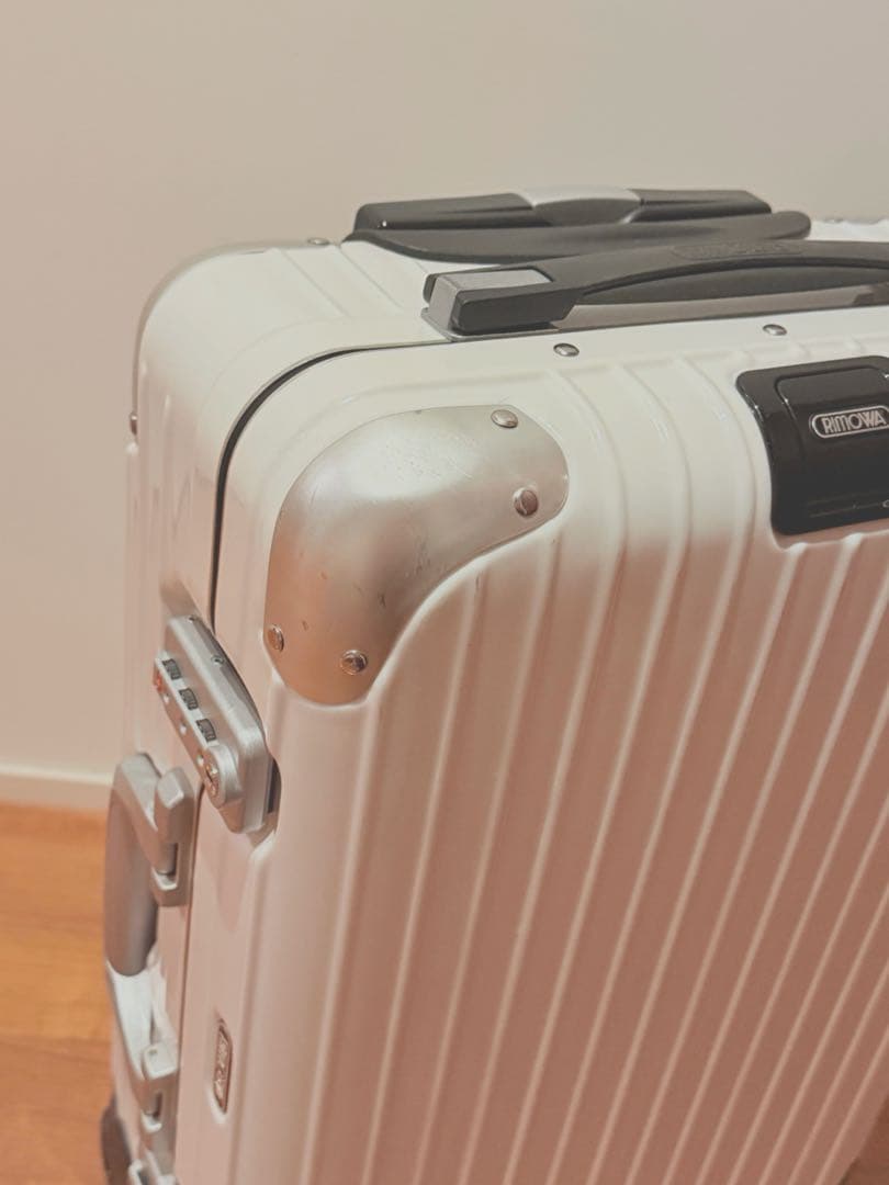 RIMOWA リモワ リンボ キャビン　2輪 LIMBO