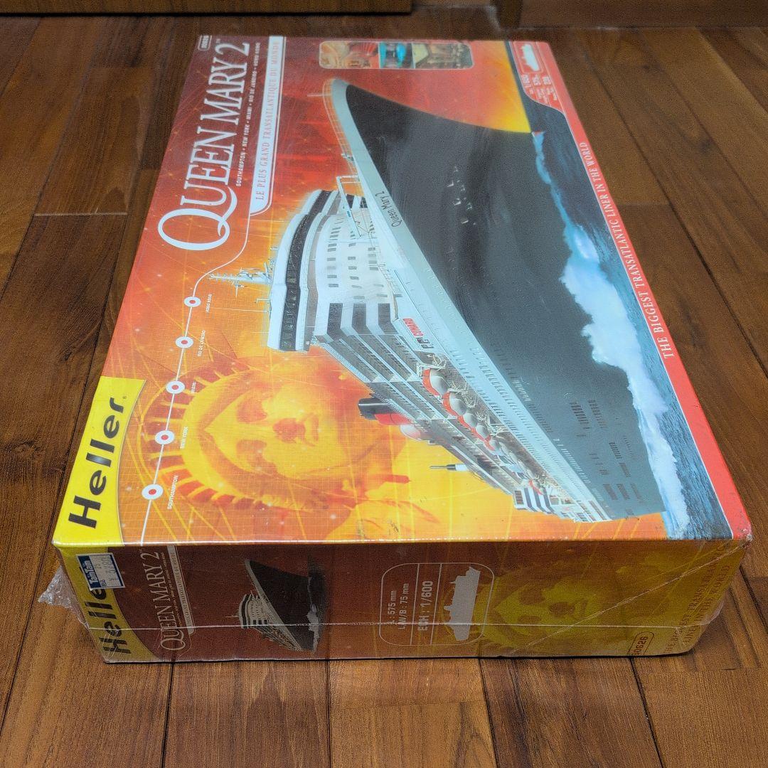 Heller Queen Mary 2 プラモデル 1/600