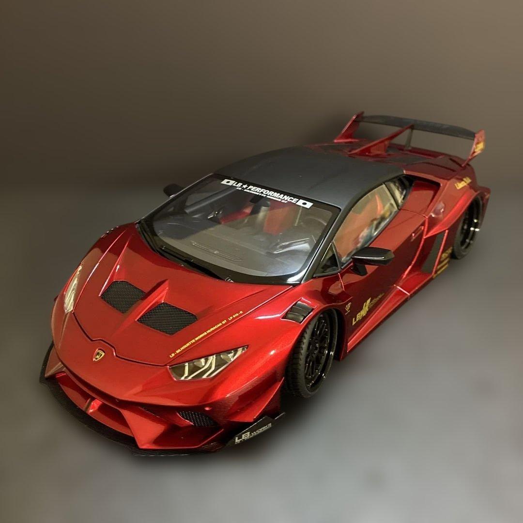 027 ランボルギーニ ウラカン リバティウォーク仕様1/18スケール ミニカー
