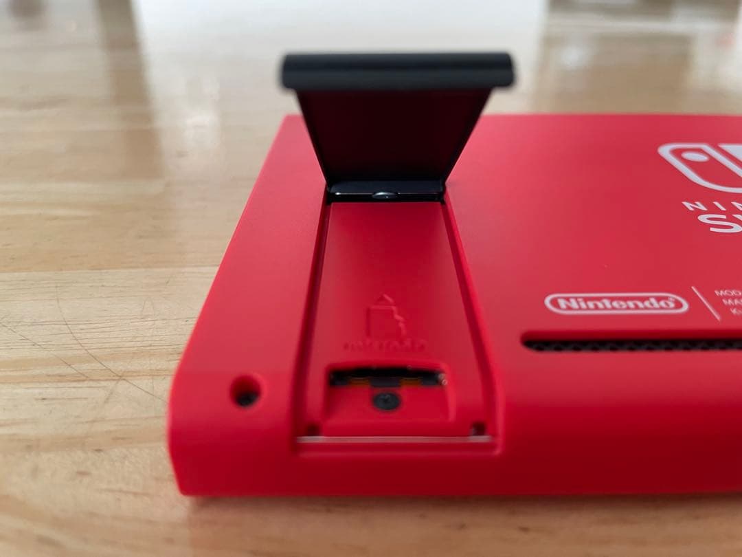 y*9様 美品 Switch 限定マリオレッド×ブルーセット 本体のみ　32gb