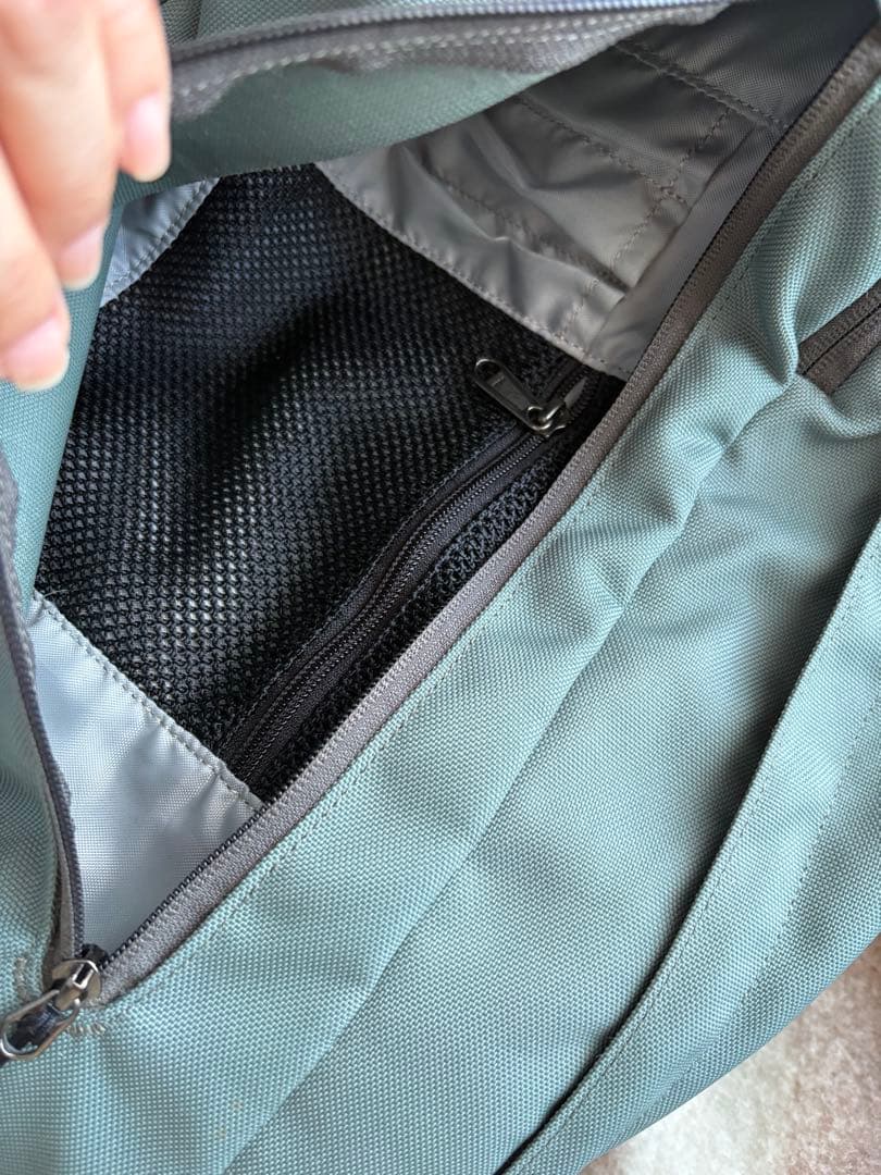 希少 patagonia パタゴニア 2way キャリーバッグ　バックパック