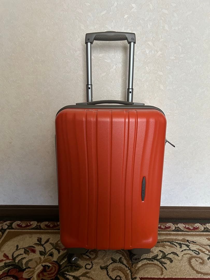 極美品　プロテカ　フクラティ　機内持込可　4輪　スーツケース