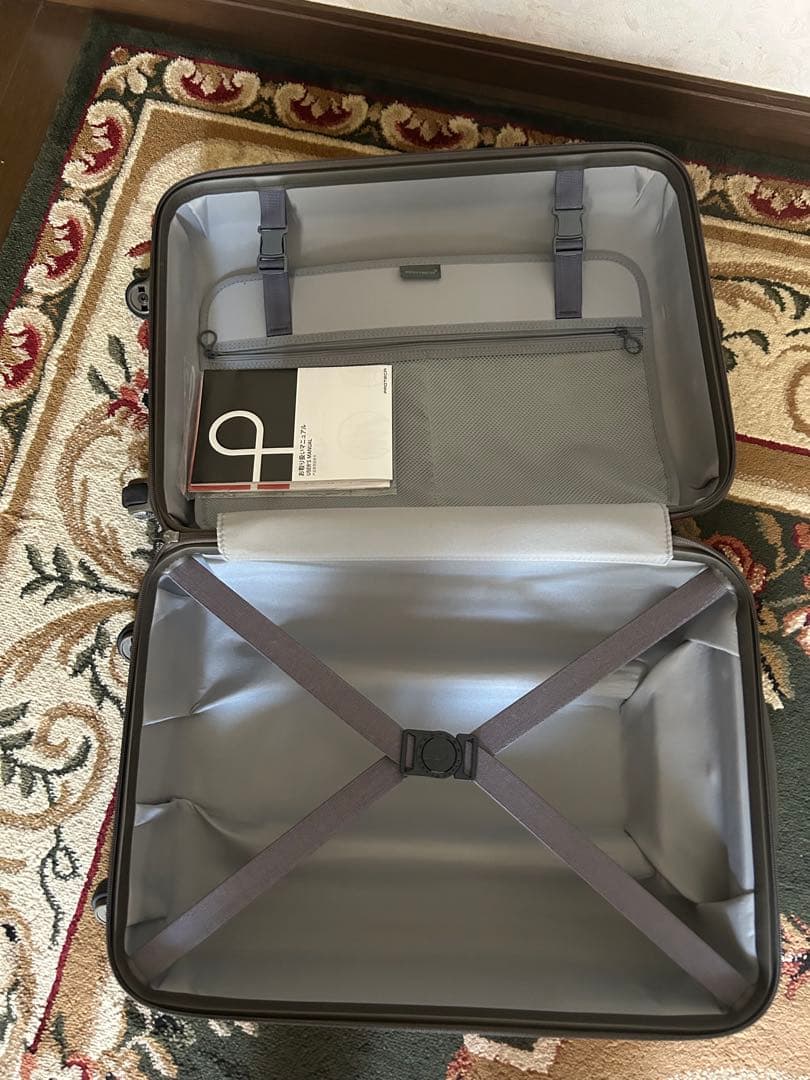 極美品　プロテカ　フクラティ　機内持込可　4輪　スーツケース