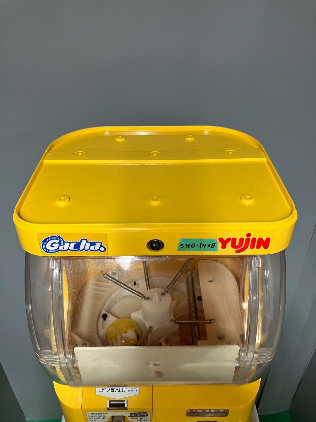 特価品SHO-143B【ユージン】スリムボーイハーフサイズ 中古ガチャガチャ本体