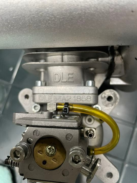 中古品　DLE55  ガソリンエンジン