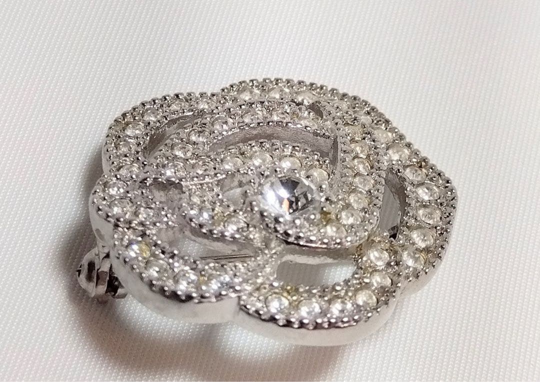 【Sunny 】Christian Dior ブローチ コサージュ