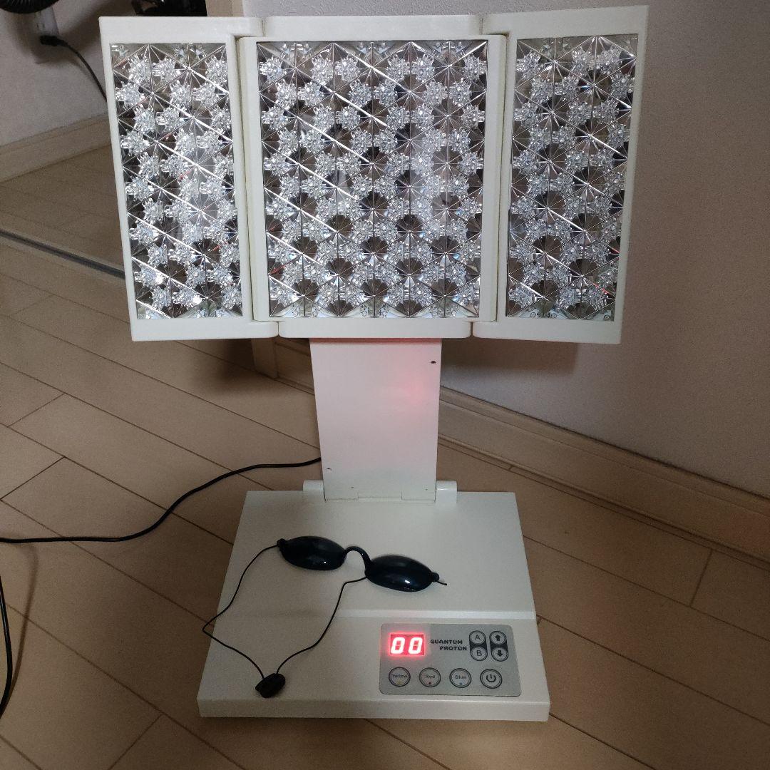 ★値下げ★LED美顔器　光照射　美白　ニキビ　ハリ　育毛