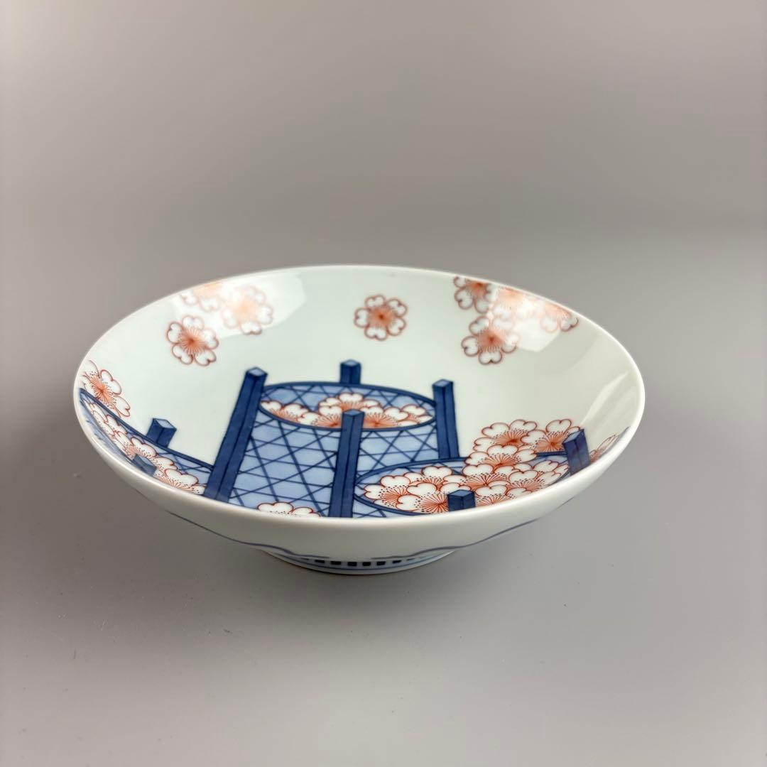 鍋島 色絵 桜花籠文 五寸皿 市川龍男 市川龍仙 共箱 皿 飾皿 絵皿