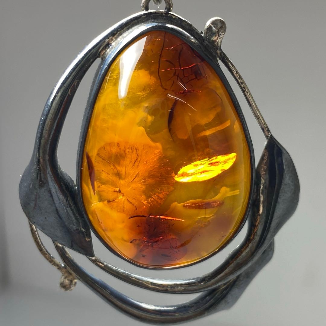 本蝋琥珀ブローチ　925刻印　本琥珀ブローチ5点　タエチ　50g