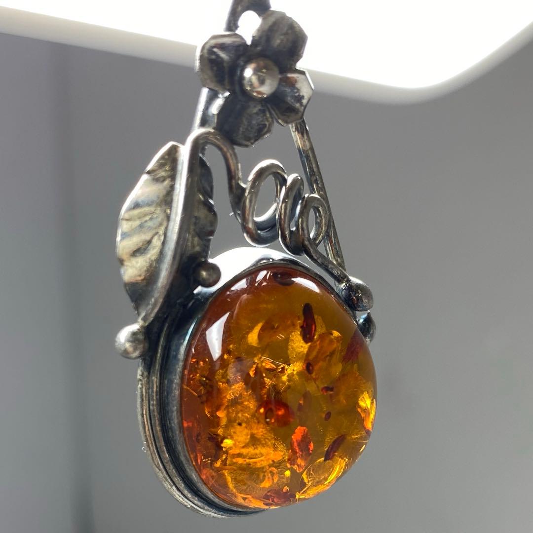 本蝋琥珀ブローチ　925刻印　本琥珀ブローチ5点　タエチ　50g