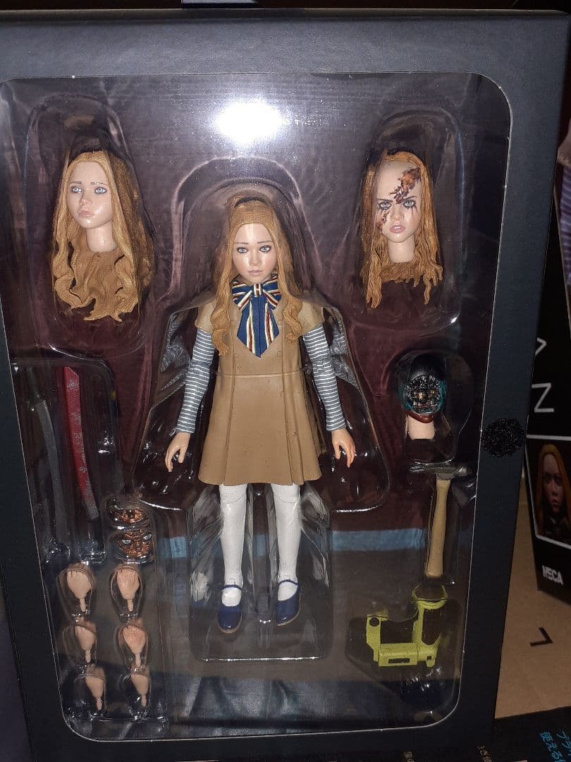 ネカ　ミーガン　アルティメットフィギュア　アクションドール　2体セット
