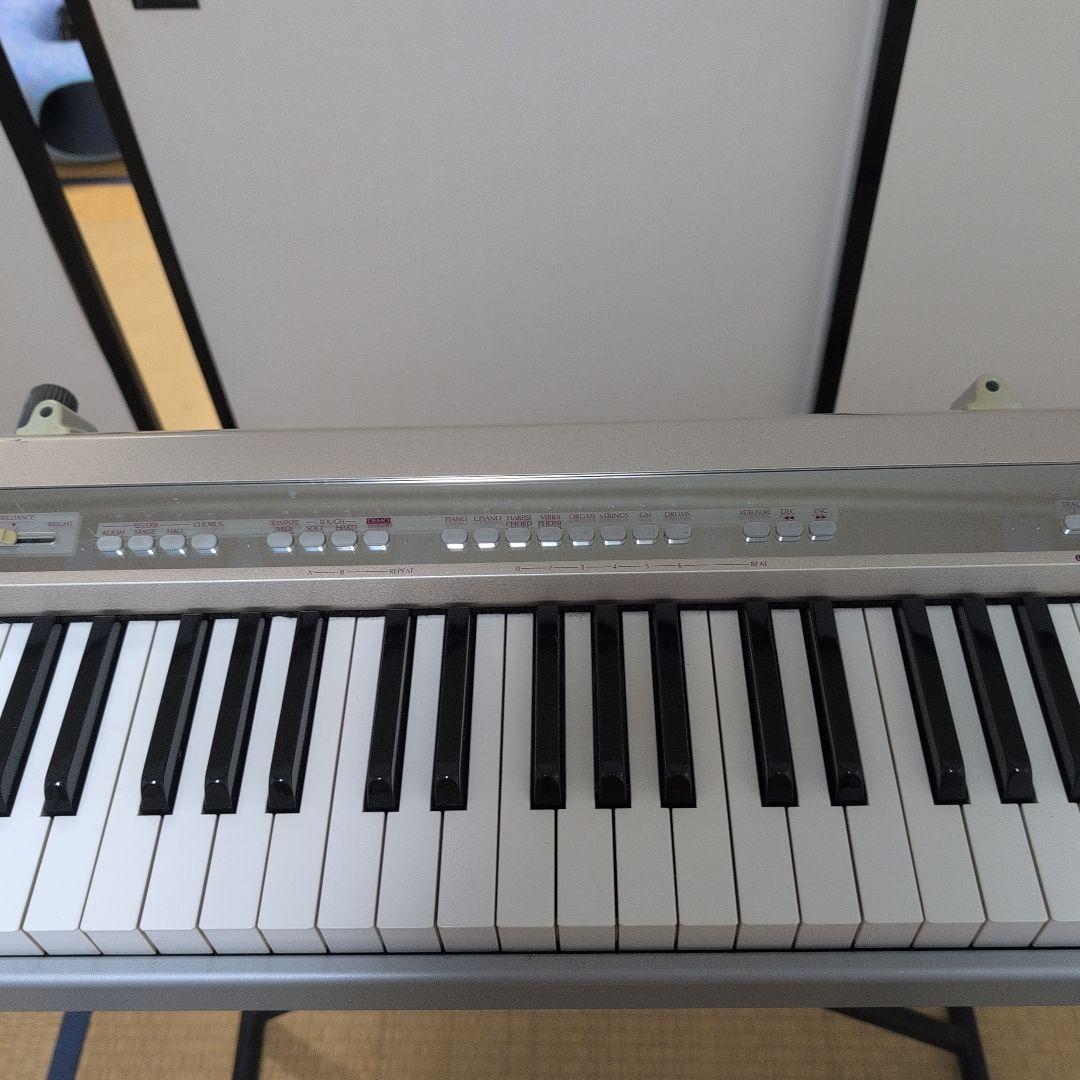 送料無料　電子ピアノ　COLUMBIA EP-C30G