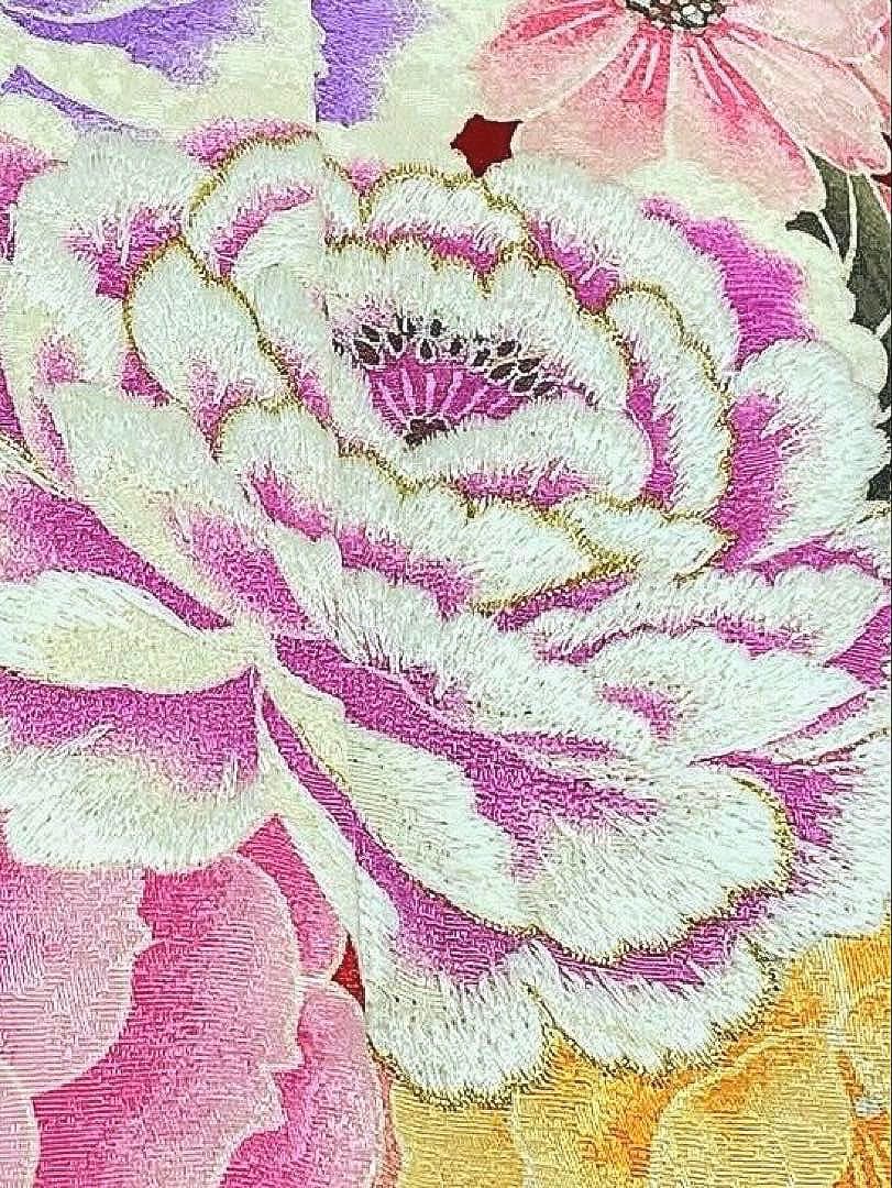 振袖 刺繍 銀彩 ストーン 牡丹 紋意匠 身丈169cm 撥水加工済