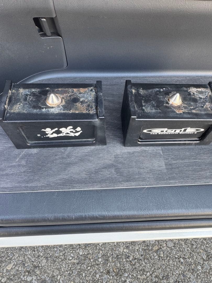 ハイエース　200系　Genb 2.5インチ　ローダウンブロック