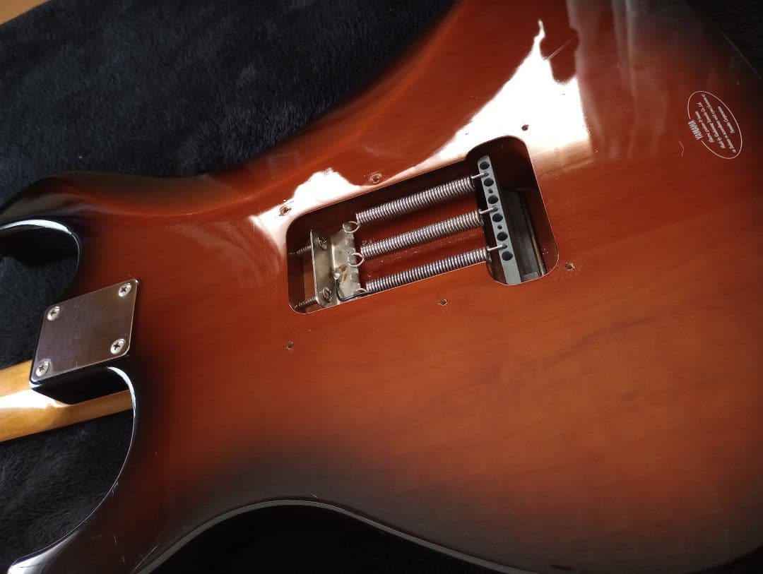 YAMAHA ヤマハ エレキギター YGS 112T サンバースト