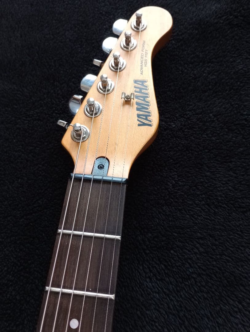 YAMAHA ヤマハ エレキギター YGS 112T サンバースト