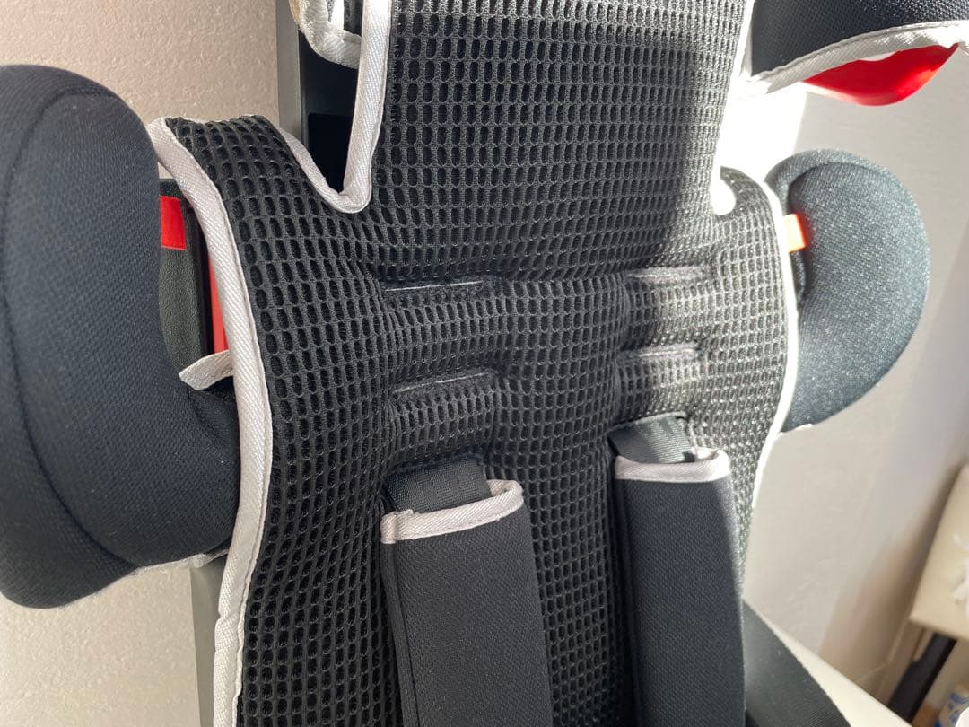 日本育児　トラベルベスト　チャイルドシート　ISOFIX アイソフィックス