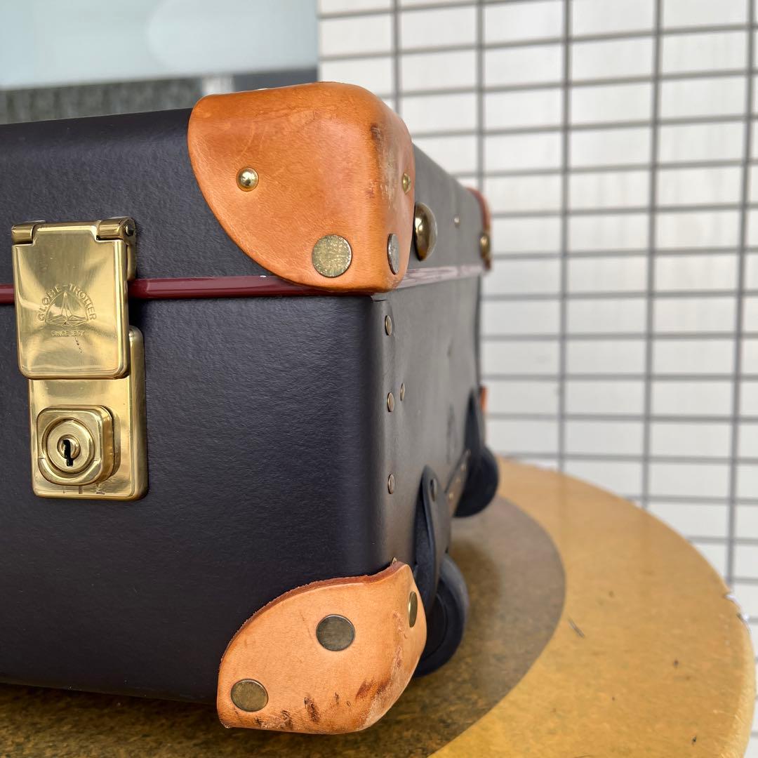 グローブトロッターのサファリキャリーバッグ