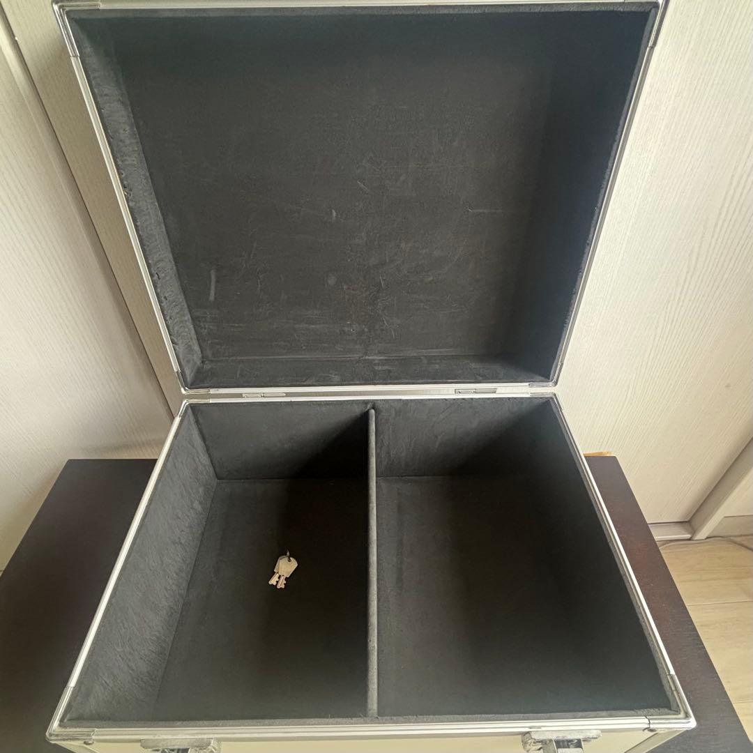 7インチ レコード アルミ ハードケース 鍵付き