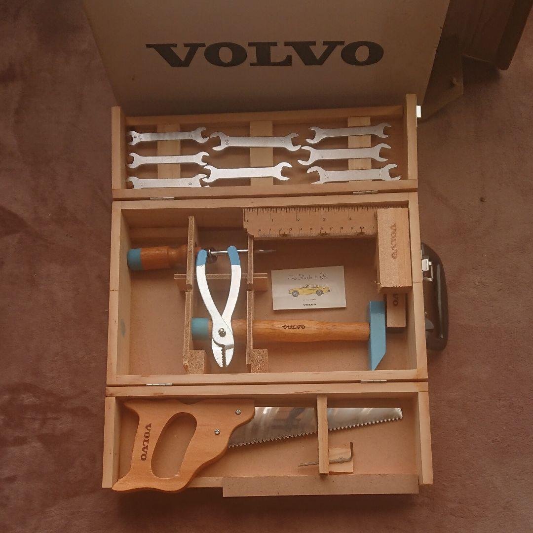 新品☆ボルボ 工具セット。ノベルティグッズ