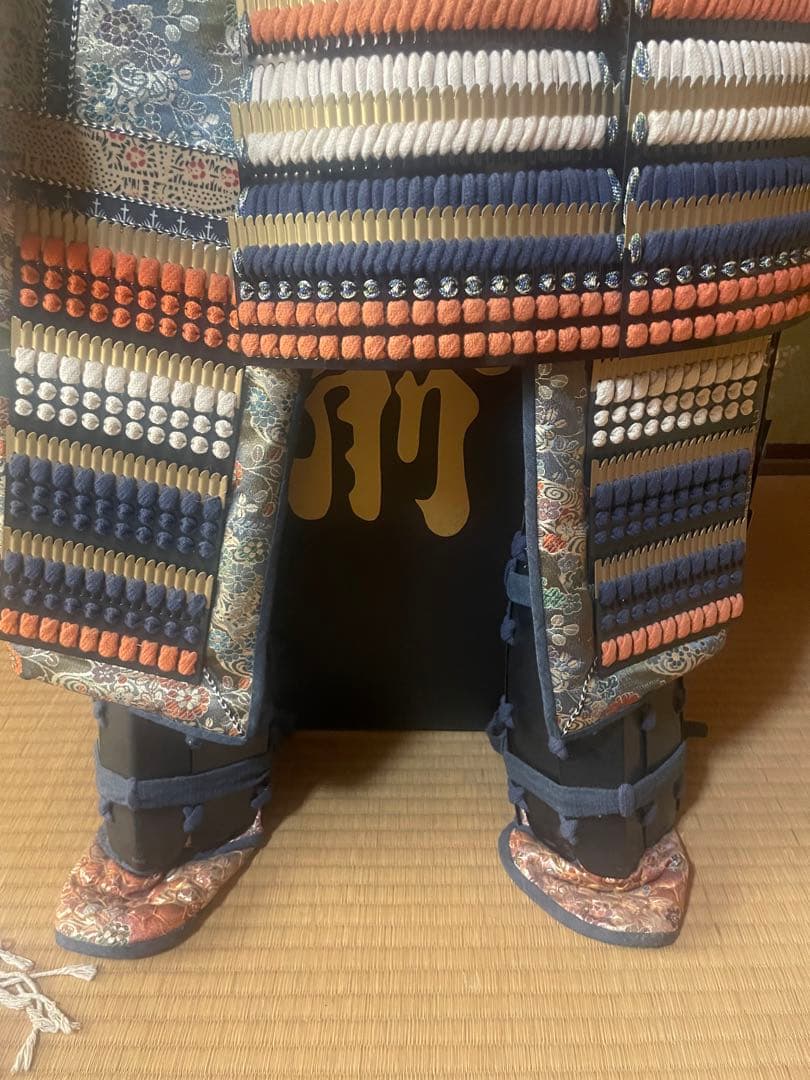 日本の武士 甲冑 鎧　伝統的デザイン