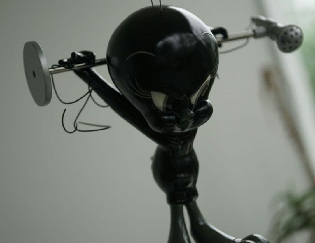 Roen×Tweety スワロ ビッグサイズ フィギュア ロエン トゥイーティー