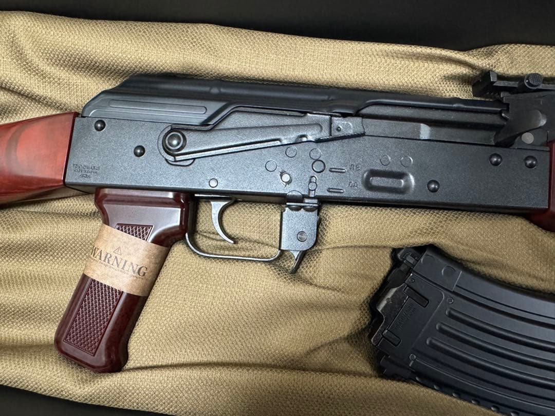 東京マルイAKMガスガン マガジン2個付き