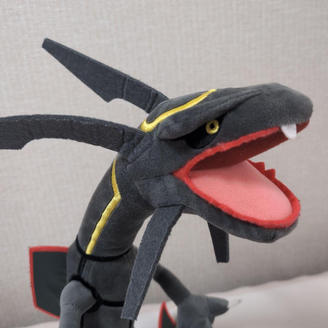 三英貿易デカヌチャン　タカラトミー　黒いレックウザ　ぬいぐるみセット