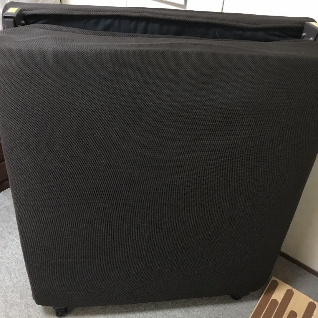 ニトリの折畳ベッド　ブラウン