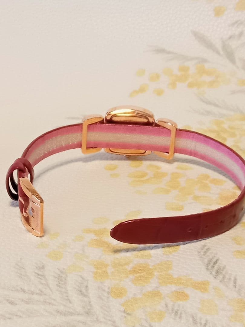 ミキモトの腕時計　電池交換済み！ベルト２本付き！