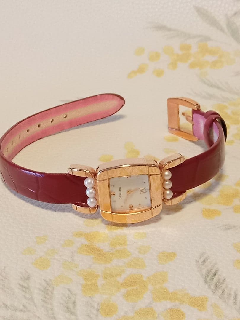 ミキモトの腕時計　電池交換済み！ベルト２本付き！