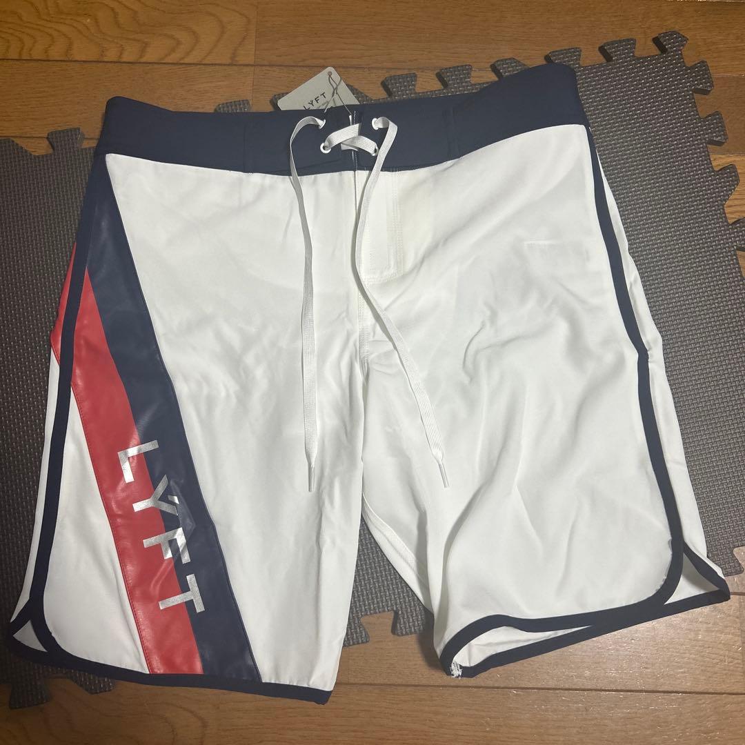 【新品 タグ付き】LYFT サーフパンツ Lサイズ