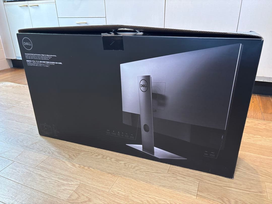 Dell 27インチ4KディスプレイU2720QM