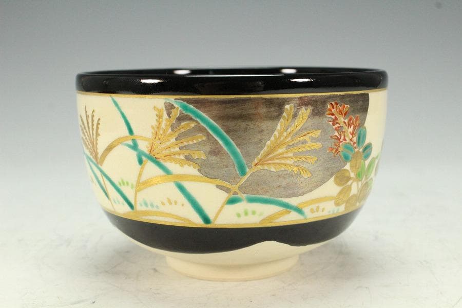 茶道具 黒仁清秋草茶碗 共箱 美品(K-A503)