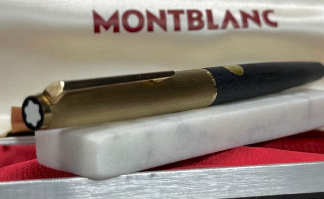 【新品未使用】モンブランNo224 万年筆（高級ケース付き）