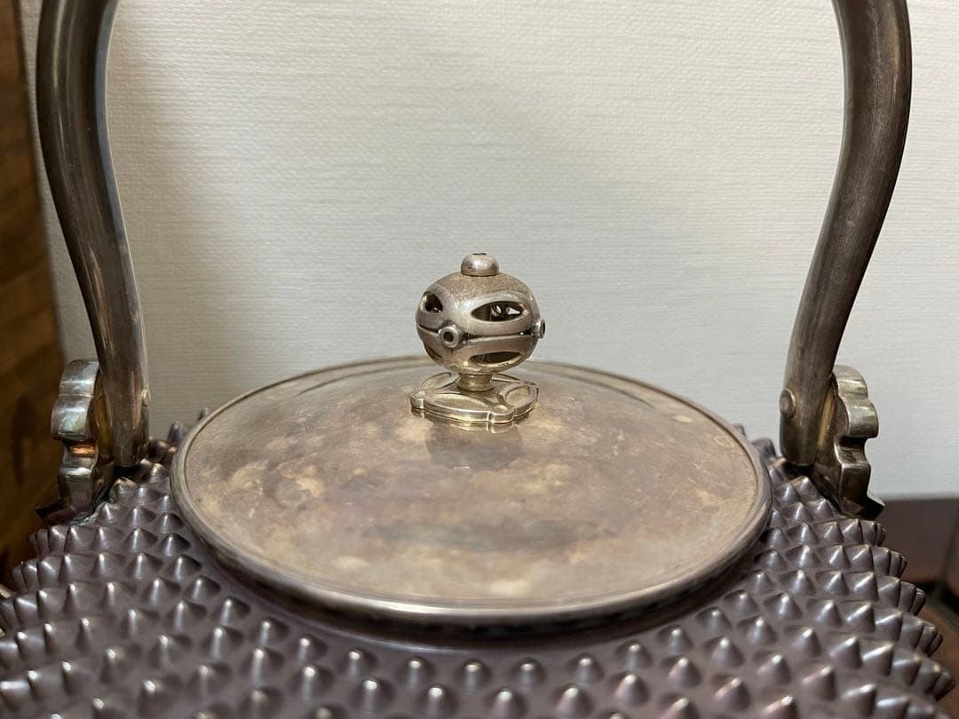 銀瓶　純銀　あられ　木箱付き　652g 骨董古美術