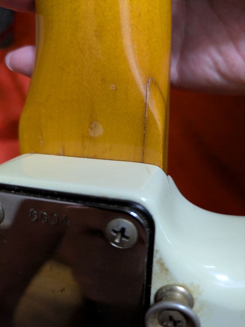 要リペア　Sonic lumtric ストラトキャスターモデル　ハード